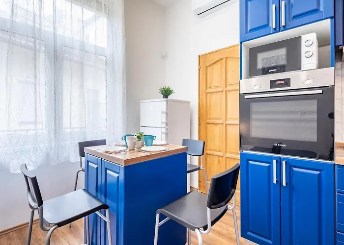 Apartament Star House In The